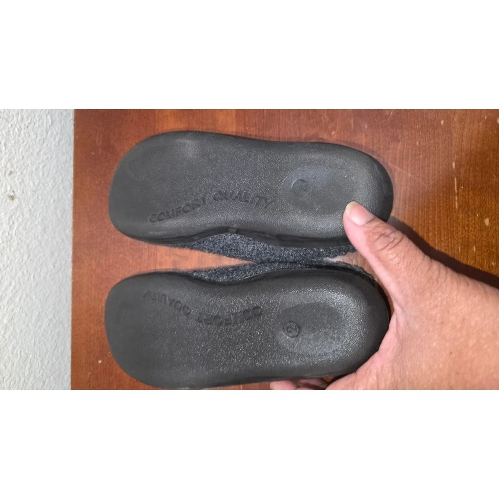 Kamik Kids 2 Gray Wool Blend‎ Slip-On Moccasin-Style Slippers Faux Fur Lining